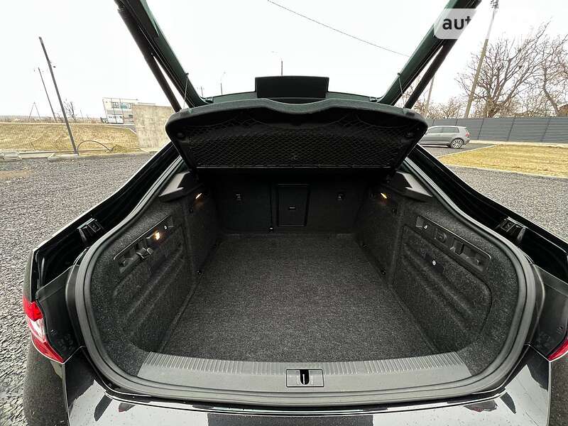 Ліфтбек Skoda Superb 2019 в Луцьку