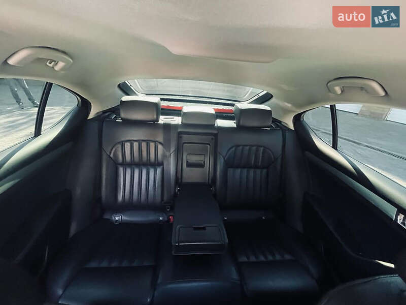 Лифтбек Skoda Superb 2017 в Днепре
