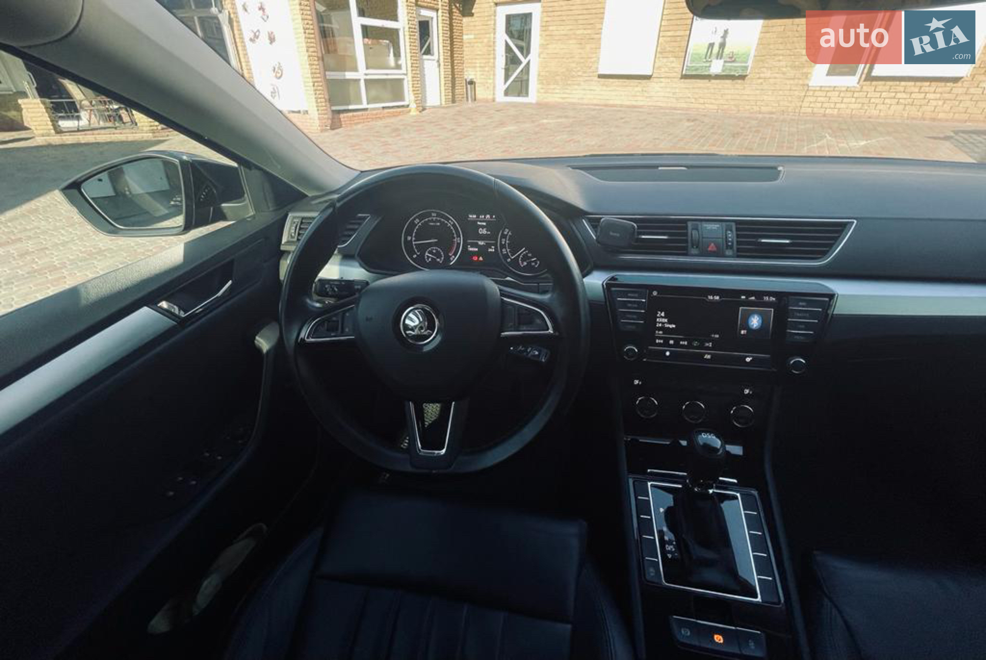 2017 Skoda Superb - мініатюра 13