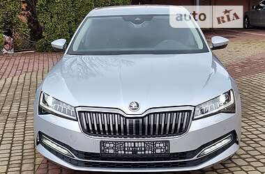 Лифтбек Skoda Superb 2020 в Мукачево