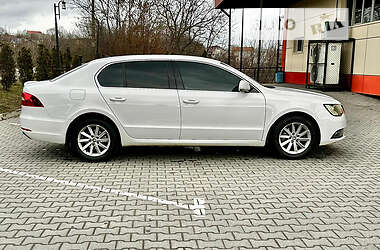 Ліфтбек Skoda Superb 2014 в Хмельницькому