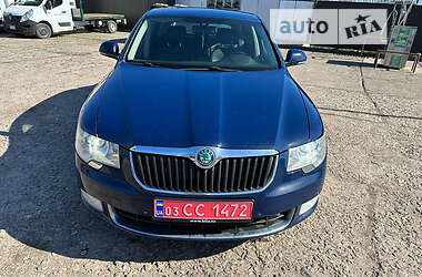 Лифтбек Skoda Superb 2009 в 