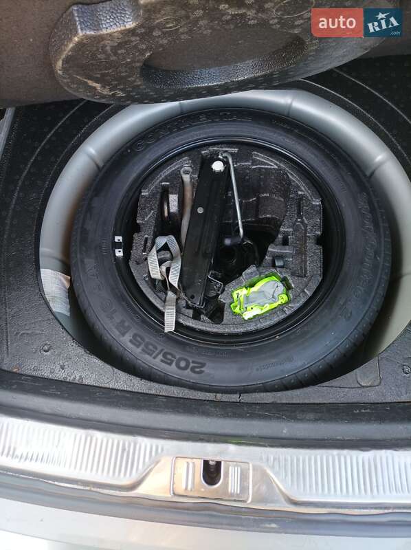 Універсал Skoda Superb 2012 в Києві фото 7 Універсал Skoda Superb 2012 в Києві