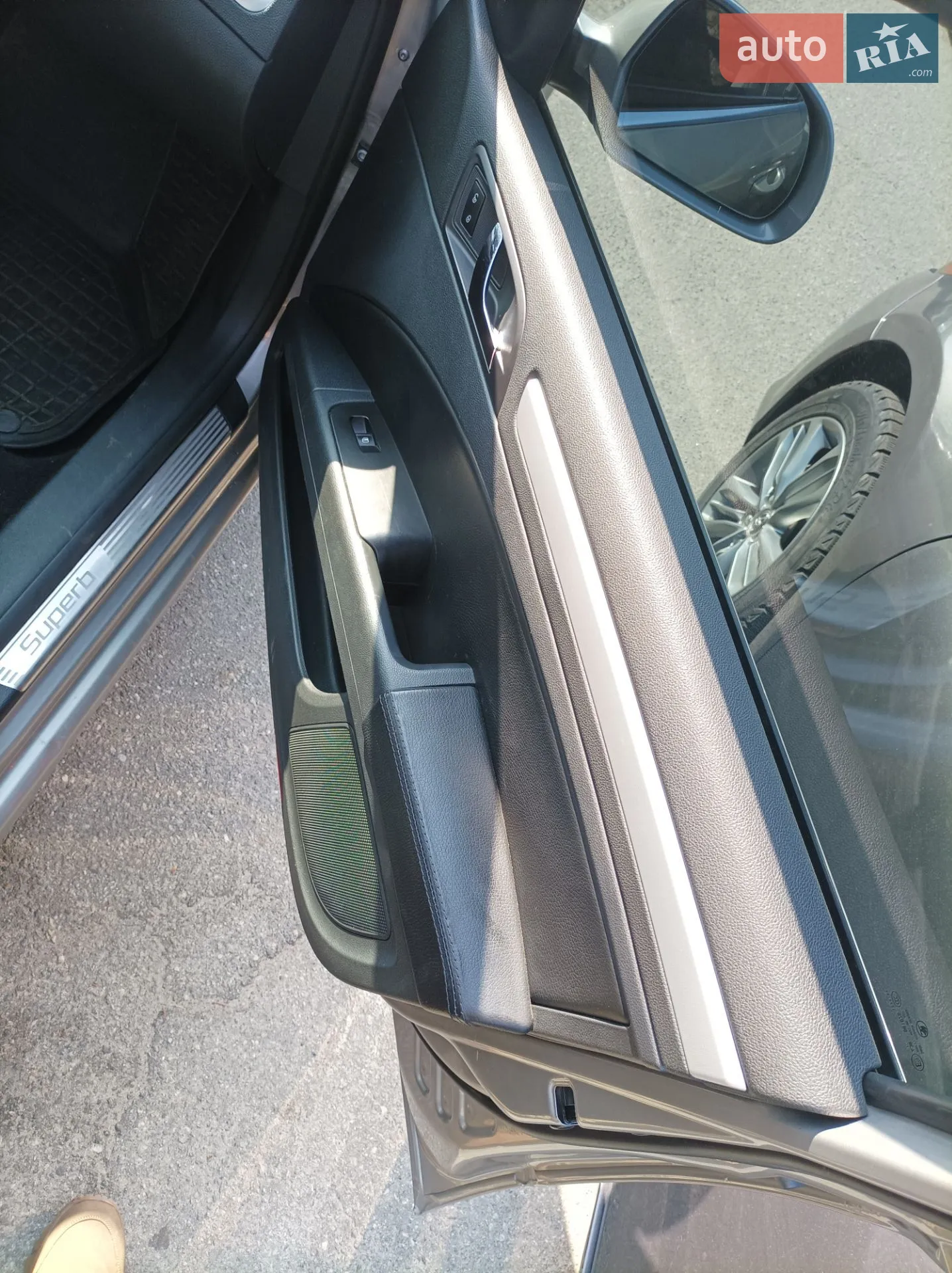 2012 Skoda Superb - мініатюра 15