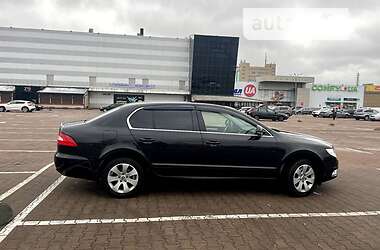 Лифтбек Skoda Superb 2011 в Житомире