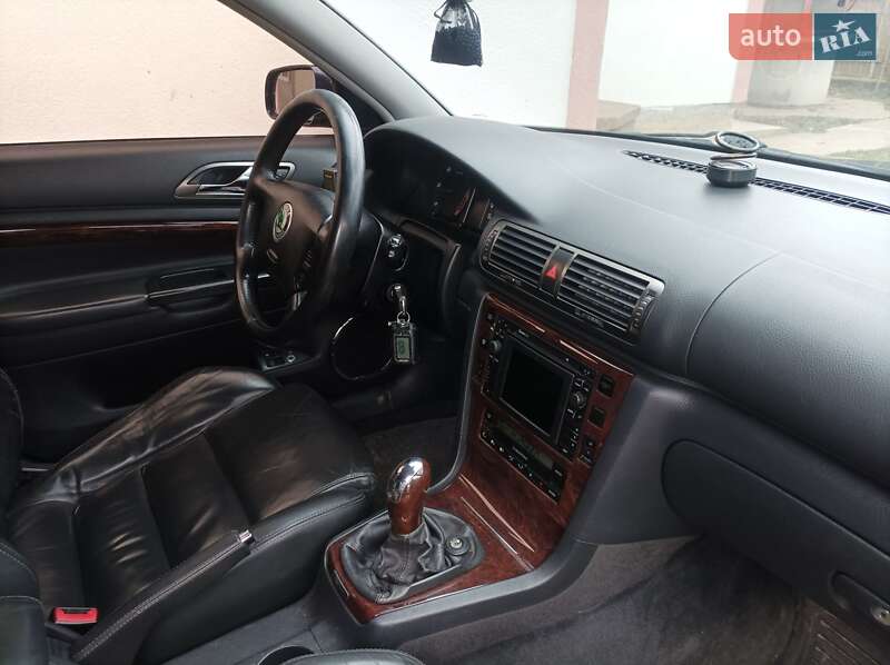 Лифтбек Skoda Superb 2005 в Коломые
