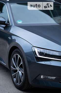 Универсал Skoda Superb 2017 в 