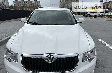 Универсал Skoda Superb 2010 в Хмельницком