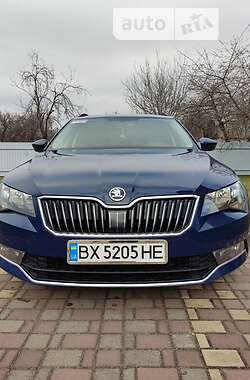 Универсал Skoda Superb 2016 в Хмельницком