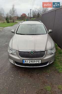 Универсал Skoda Superb 2010 в Борисполе