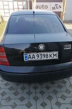 Лифтбек Skoda Superb 2005 в Киеве