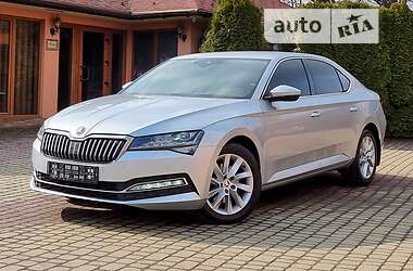 Лифтбек Skoda Superb 2020 в Мукачево