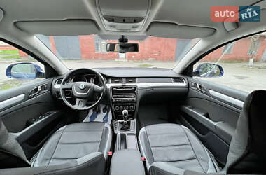 Лифтбек Skoda Superb 2012 в Шепетовке