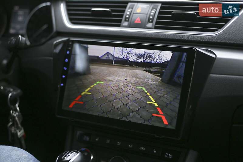 Лифтбек Skoda Superb 2016 в Новой Одессе