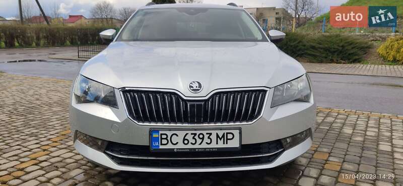 Универсал Skoda Superb 2017 в Самборе