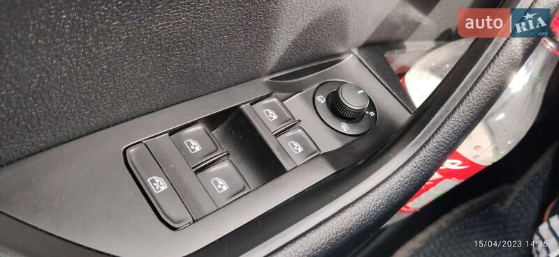 Универсал Skoda Superb 2017 в Самборе