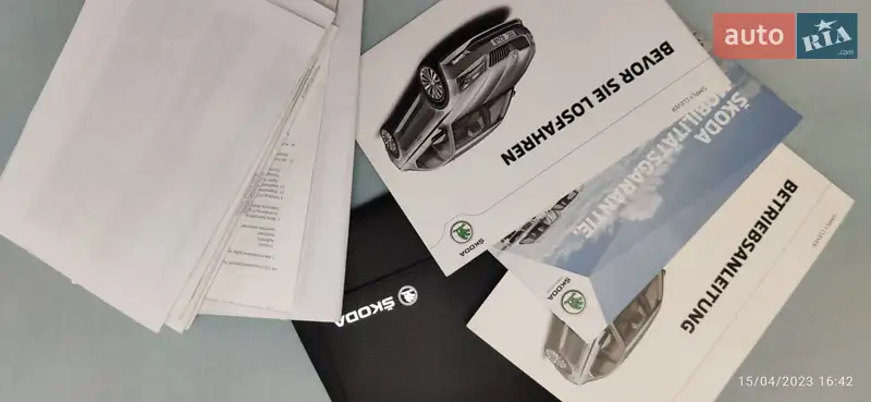 Универсал Skoda Superb 2017 в Самборе документ