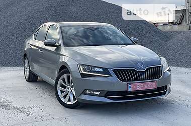 Лифтбек Skoda Superb 2016 в Бердичеве