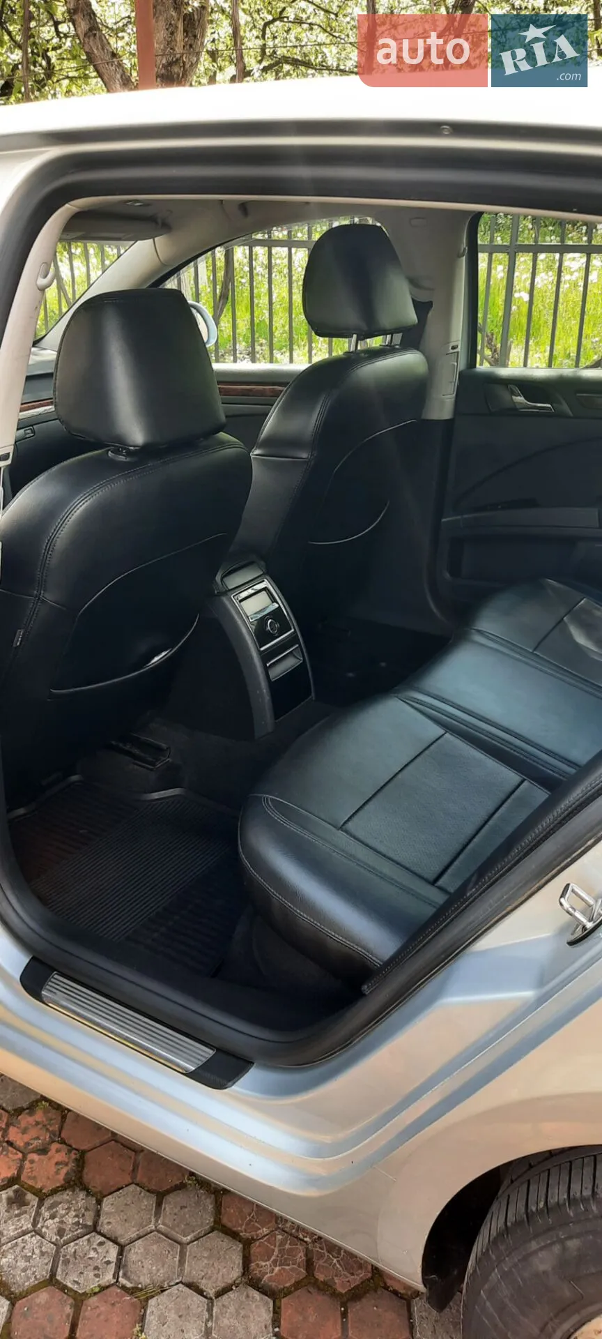 2012 Skoda Superb - мініатюра 8