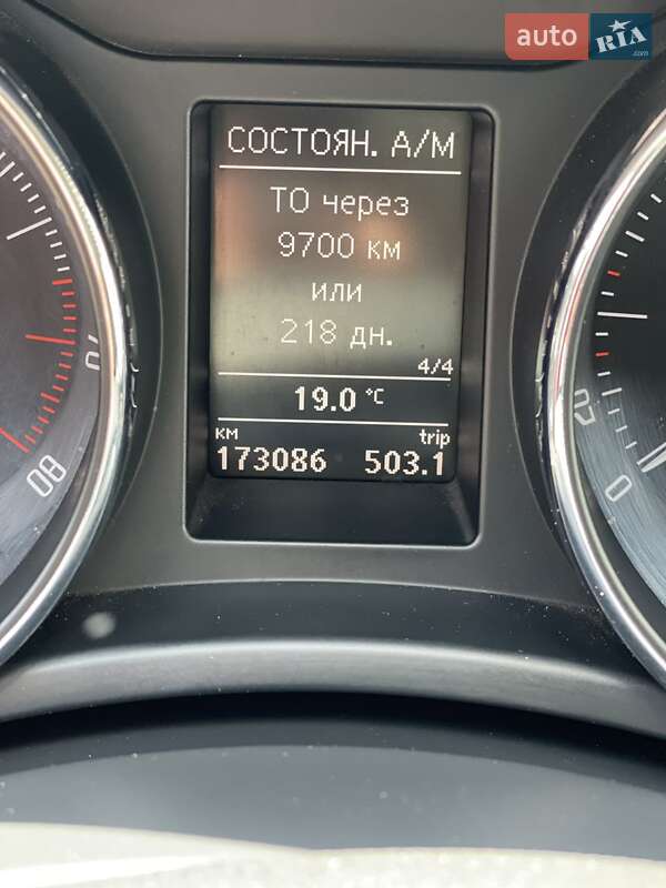 Ліфтбек Skoda Superb 2012 в Іршаві