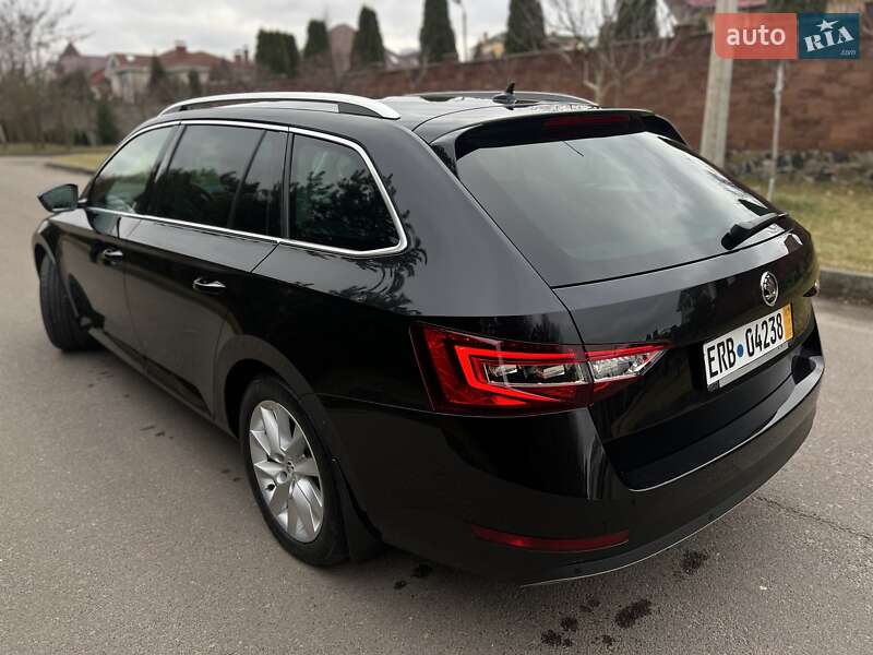 Универсал Skoda Superb 2017 в Ровно