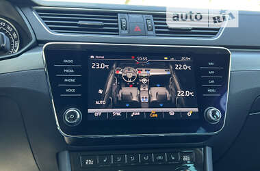 Лифтбек Skoda Superb 2018 в 