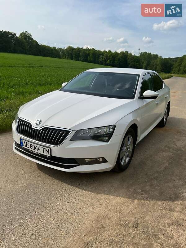 Лифтбек Skoda Superb 2019 в Кривом Роге фото 6 Лифтбек Skoda Superb 2019 в Кривом Роге