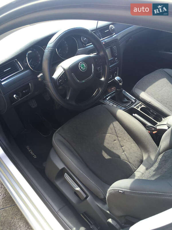 Універсал Skoda Superb 2012 в Стрию