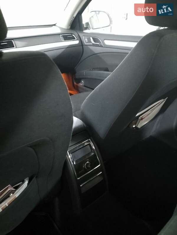 Лифтбек Skoda Superb 2013 в Киеве