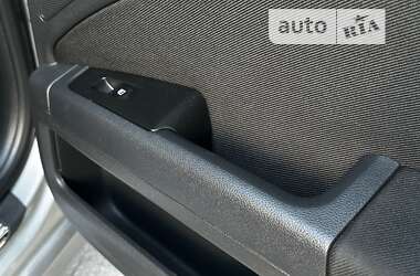 Лифтбек Skoda Superb 2014 в 