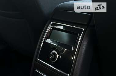 Лифтбек Skoda Superb 2014 в 