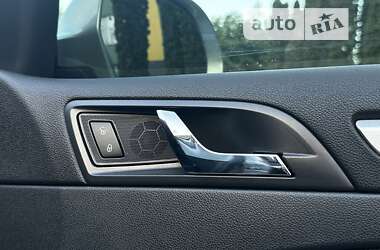 Лифтбек Skoda Superb 2014 в 