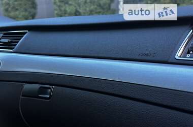 Лифтбек Skoda Superb 2014 в 