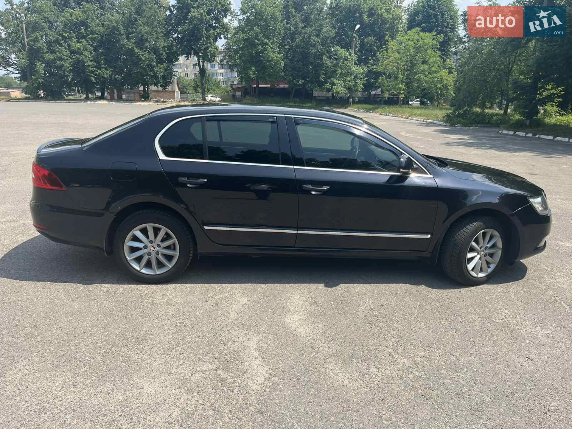 2013 Skoda Superb - мініатюра 15