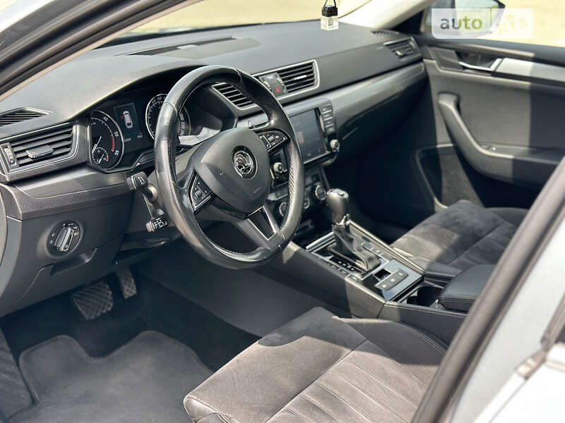 Універсал Skoda Superb 2016 в Любомлі