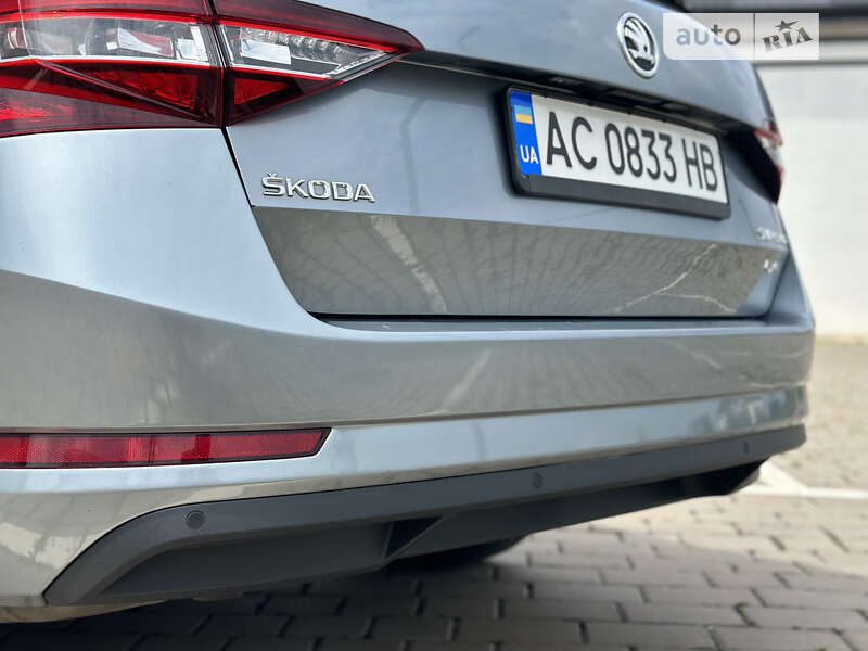 Універсал Skoda Superb 2016 в Любомлі