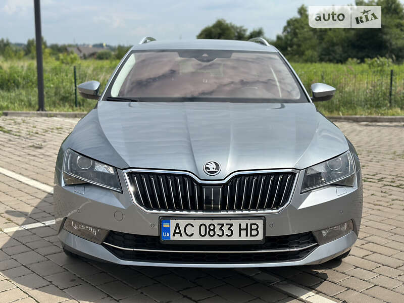 Універсал Skoda Superb 2016 в Любомлі