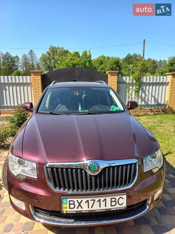 Универсал Skoda Superb 2010 в Чернигове