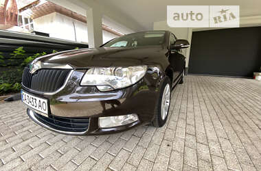 Ліфтбек Skoda Superb 2013 в Черкасах