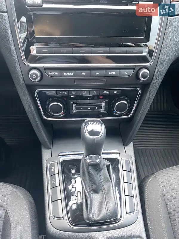 Skoda Superb 2013
