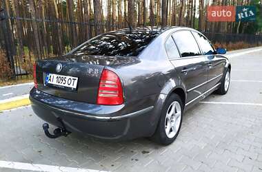 Лифтбек Skoda Superb 2002 в Гостомеле