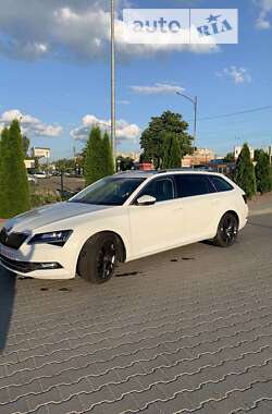 Універсал Skoda Superb 2017 в Житомирі