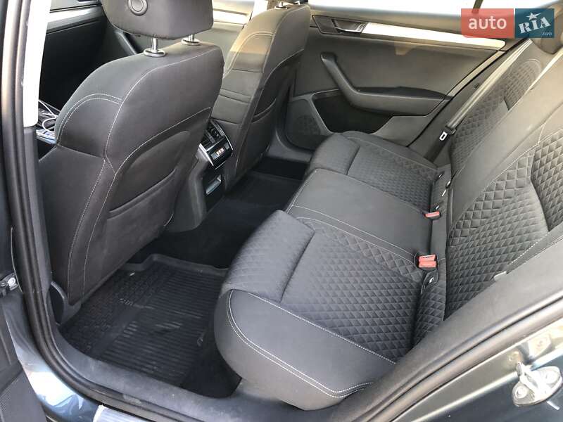 Лифтбек Skoda Superb 2016 в Киеве