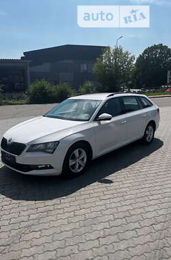 Универсал Skoda Superb 2016 в 