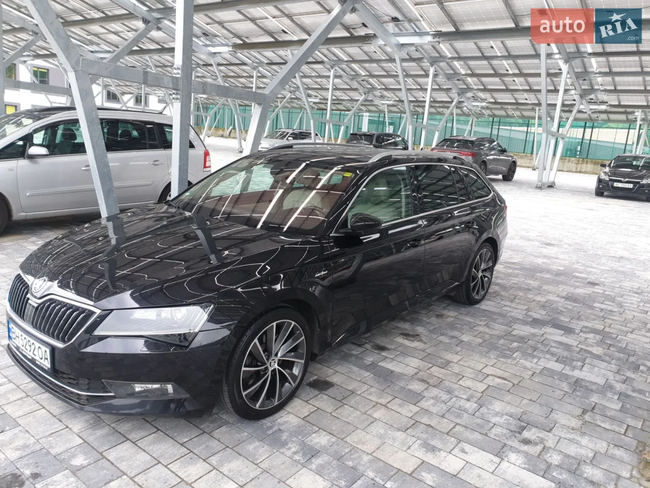 2015 Skoda Superb - мініатюра 23