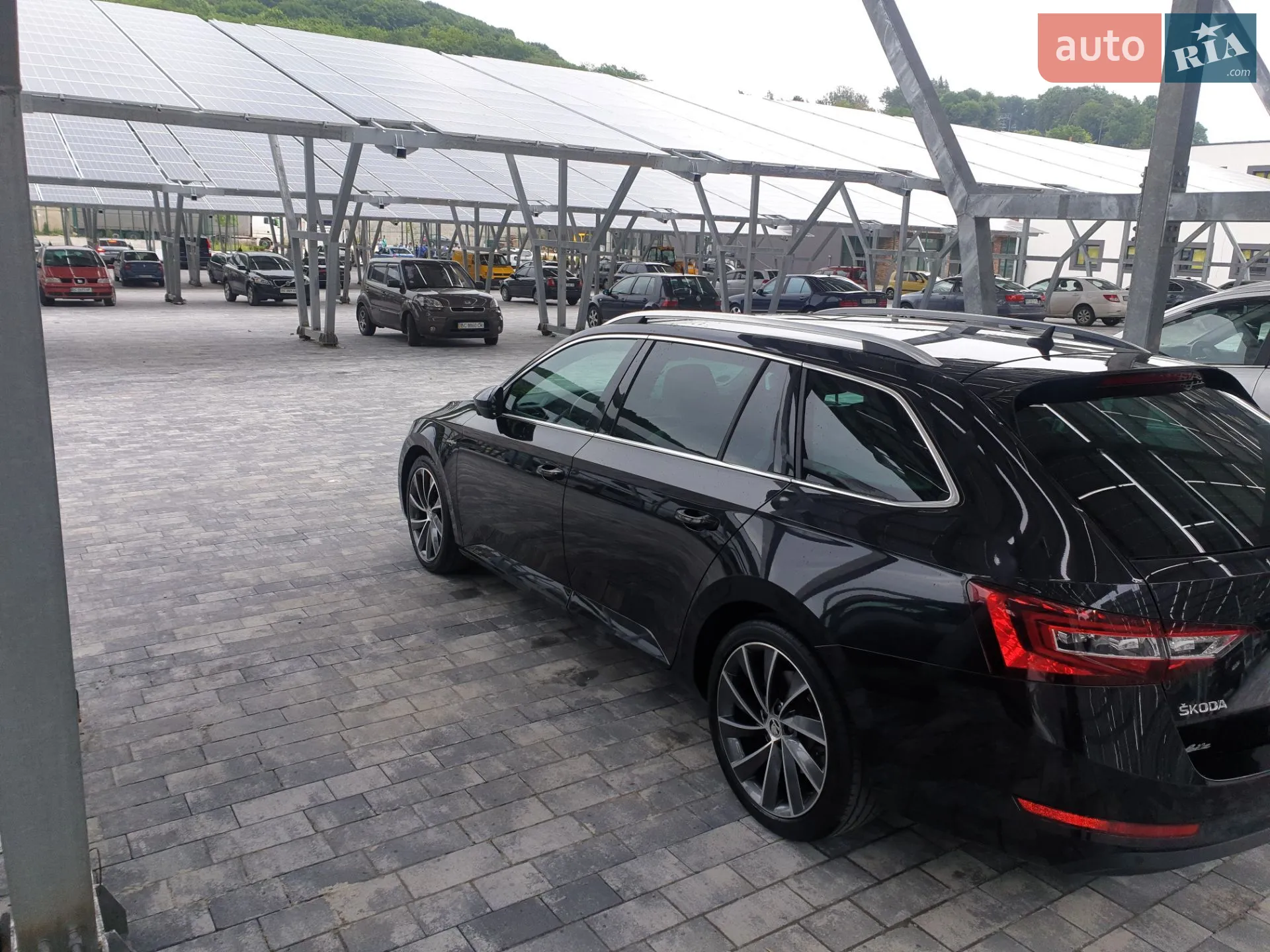 2016 Skoda Superb - мініатюра 3