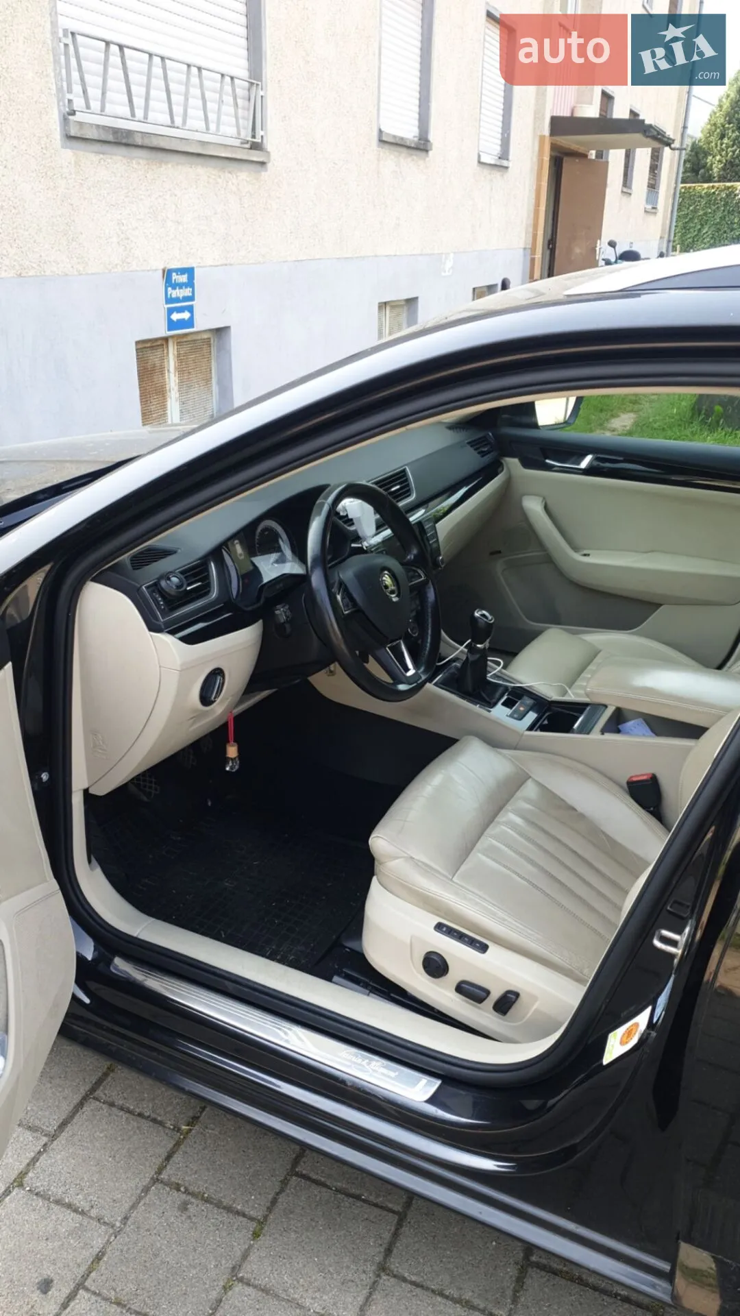 2016 Skoda Superb - мініатюра 9