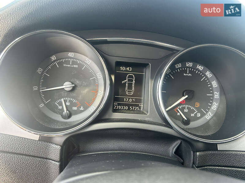 Ліфтбек Skoda Superb 2010 в Тячеві