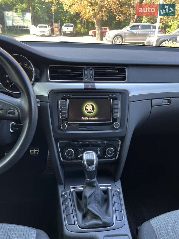 Лифтбек Skoda Superb 2012 в Черкассах фото 49 Лифтбек Skoda Superb 2012 в Черкассах