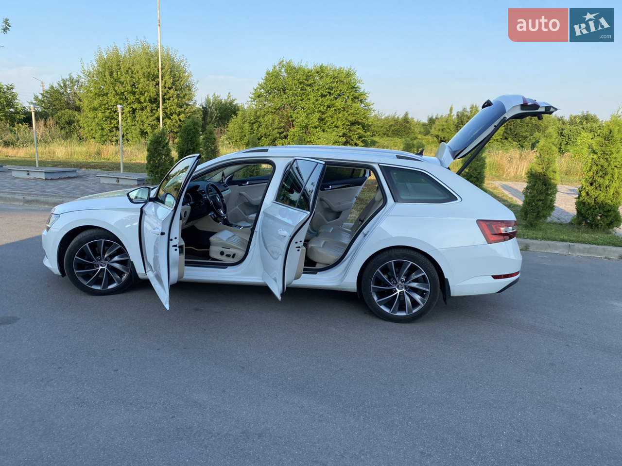 2016 Skoda Superb - мініатюра 54